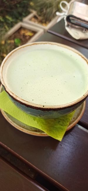 matcha latte at Max Pett in Munich