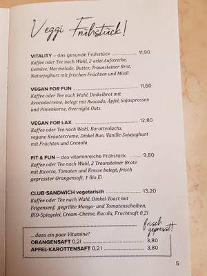  at Café Schwarz in Micheldorf