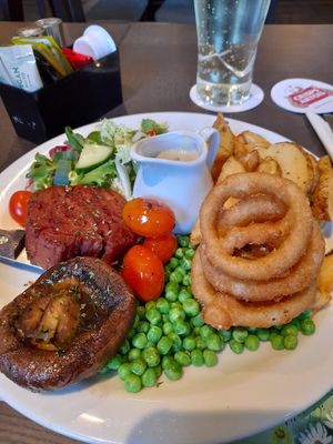 Juicy filet at The Queen Inn in Cwmbran
