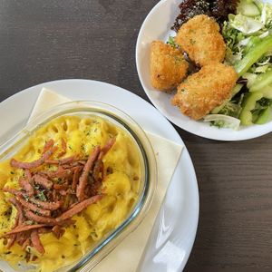 Mac n cheeze and more “Camembert” wedges!  at The Queen Inn in Cwmbran