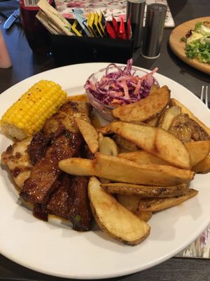 Ch‘ken, ribs, coleslaw and corn on the cob   at The Queen Inn in Cwmbran