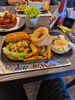 WE WILL BE BACK SOON!! PURE BLISS💚🔥💚🔥💚🔥 at The Queen Inn in Cwmbran