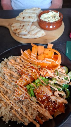 Tofu poké bowl and houmous pitta at The Queen Inn in Cwmbran