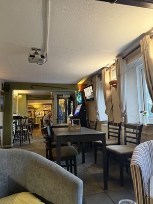 A real traditional pub 🥰  at The Queen Inn in Cwmbran