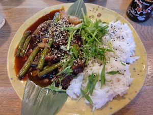 Seitan Stir Fry at Enoki in Gdynia
