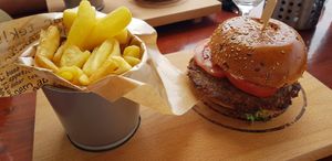 Vegan burger with extra tomato and cucumber at Caffe Bar BARCODE in Postira