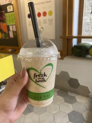 Vegan smoothie at Fresh and Hash in Sibenik