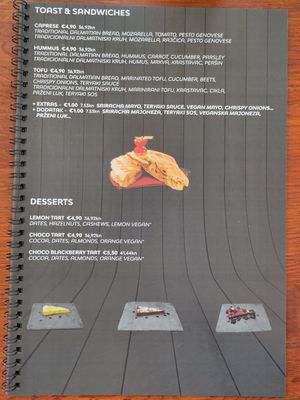 Extras and desserts at Fresh and Hash in Sibenik