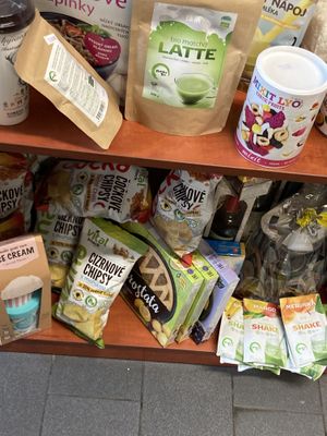 Ceisps, matcha latte at Dobroty u Tety in Klatovy