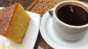 Maracuya (Passion Fruit) Cake  at Café Monteverde Coffee Shop in Monteverde