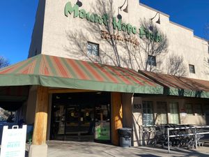 from parking lot at Mt Hope Foods in Cottonwood