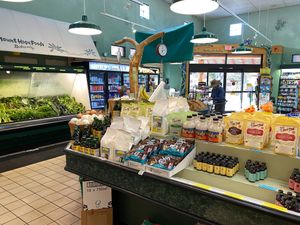 veggies 3/3 at Mt Hope Foods in Cottonwood