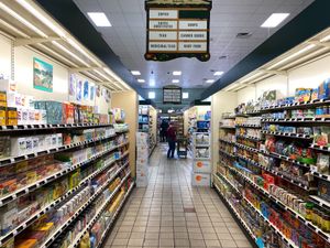 main isle at Mt Hope Foods in Cottonwood