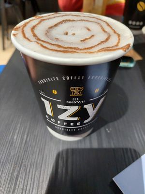 Chocomelk met vegan melkchocolade at IzyCoffee in Knokke-heist