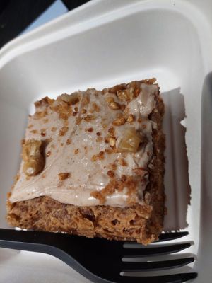 Worteltaart at IzyCoffee in Knokke-heist