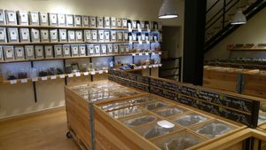 Tea at Casa Ruiz Granel Selecto in Barcelona