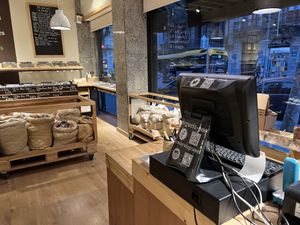 Clean and organized   at Casa Ruiz Granel Selecto in Barcelona