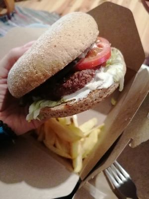 Vegan burger at Spatula in Szazhalombatta