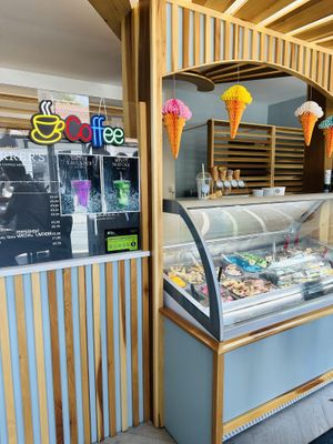   at Riley's Gelato in Bowness-on-windermere