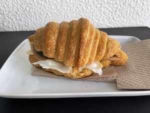 Jamón y queso croissant   at Miga Vegana in Mexico City