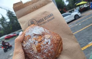 Chocolatín! 😋😋😋 at Miga Vegana in Mexico City