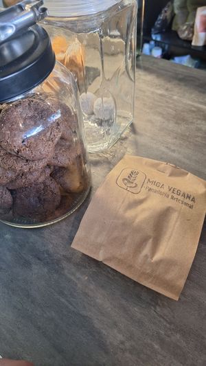 ¡Otra para llevar! 🎄👑✨️🍪

#Veganuary al máximo 🙌🏻🙌🏻🙌🏻 at Miga Vegana in Mexico City