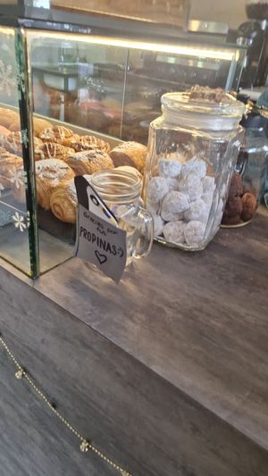 También hay galletitas 👌🏻🍪😊 at Miga Vegana in Mexico City