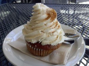 cupcake at Native Foods in Culver City