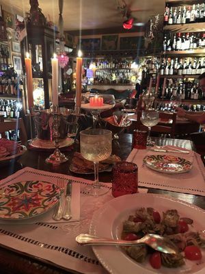 Die Vorspeise Artischocken und Trüffel (20€)  at Osteria Gatto D'Oro in Toscolano Maderno