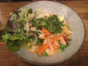 curry with noodles and vegetables (without tofu) at Lam Vegan in Hamburg