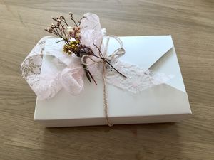 Cadeau; leuk om te krijgen 🥰 of om te geven at Schoonheidssalon Rachel in Maastricht