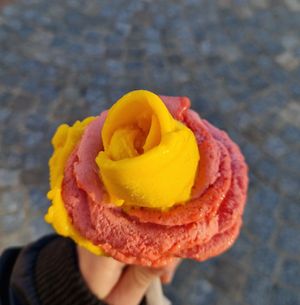 Mango and Strawberry at Amorino in Sanary-sur-mer