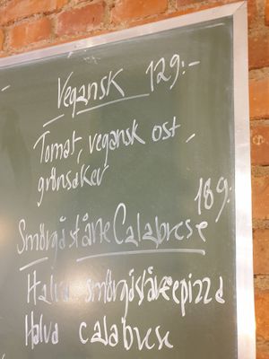 Vegansk pizza at Kallskänken in Kalmar