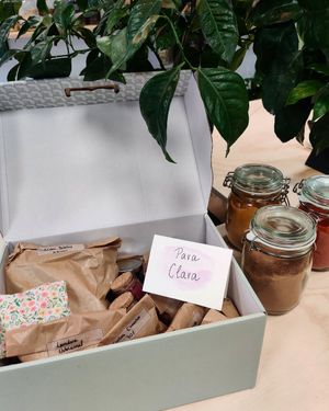 Cajas para regalo personalizadas at li.V.re in Torrelodones