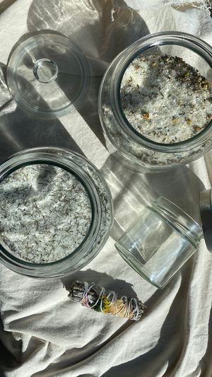 Sales de Baño Orgánicas y Sahumerios hechos en Torrelodones  at li.V.re in Torrelodones