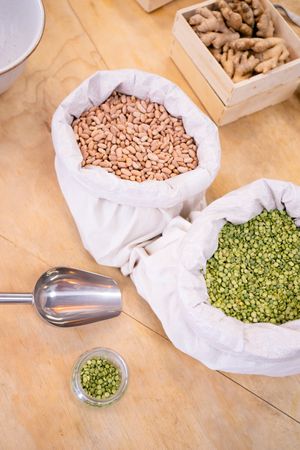 Legumbres nacionales at li.V.re in Torrelodones