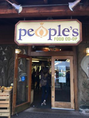 Storefront at People's Food Co-op in Portland