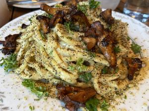 Caico e Pepe  at The Haunt in Savannah