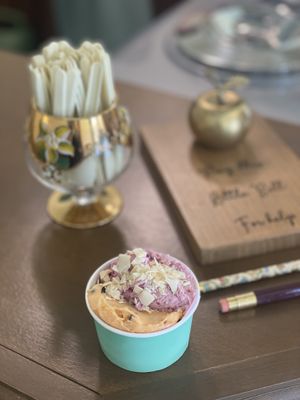 Raspberry Coconut + Hibiscus Cherry  at Gelateria Etta in Seoul