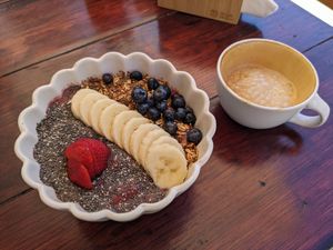 Acai bowl+ latte at Chido Greens in San Francisco