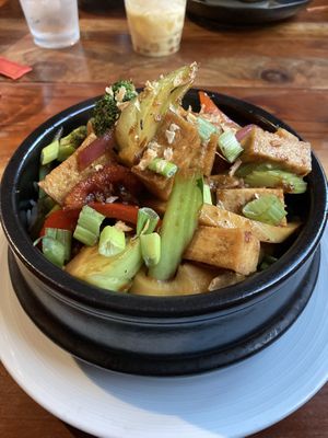Clay pot with tofu at Wok and Roll Asian Kitchen in Pine Grove