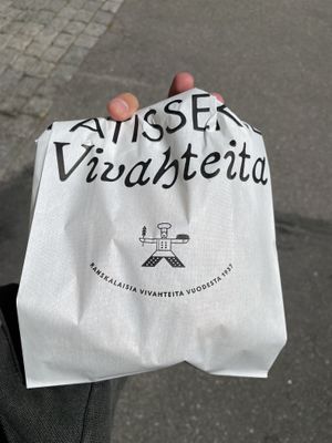 Packaging  at Gateau - Kruununhaka in Helsinki