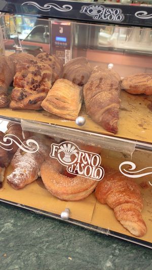 Croissant at Matata Caffè in Rome