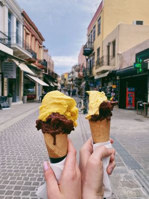  at Let's Spoon in Crete