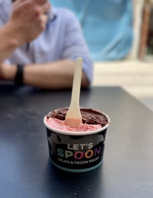Vegan strawberry and dark chocolate   at Let's Spoon in Crete