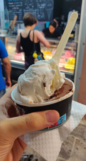  at Let's Spoon in Crete