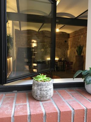 Outside looking in at Remé in Dusseldorf