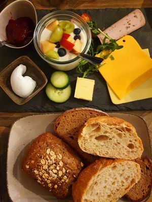 Vegan breakfast plate at Remé in Dusseldorf