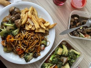 Garlic broccoli, garlic mushrooms, vegetable chow mien and salt and chilli chips! at Ikitchen Chinese Takeaway in Scarborough