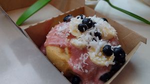 Tropical bliss roll at Cinnaholic in Evanston